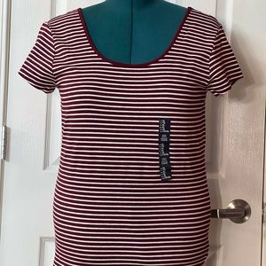 NEW! GAP Maroon Stripped Scooped Neck Fitted Stretch Tee, Women’s Size: XL